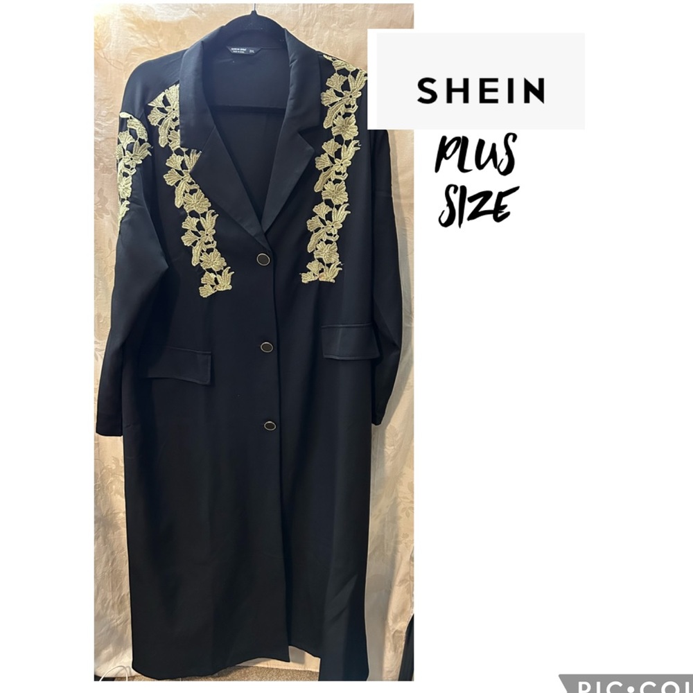 Shein Curve Plus size 2XL
Duster jacket /Maxi coat
Button down front Black/Gold